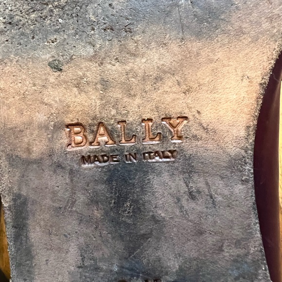 Bally ,Italy well taken care men's business shoes size 9 - Picture 8 of 10